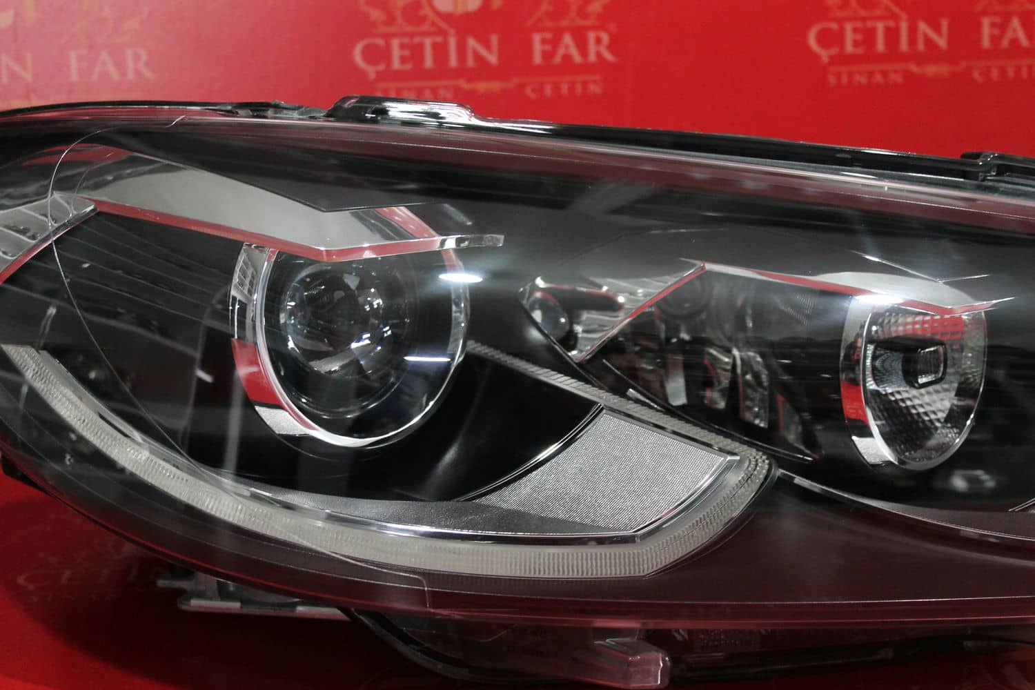 Volkswagen SCİROCCO VW SCİROCCO ADAPTİF XENON LEDLİ SOL FAR HATASIZ